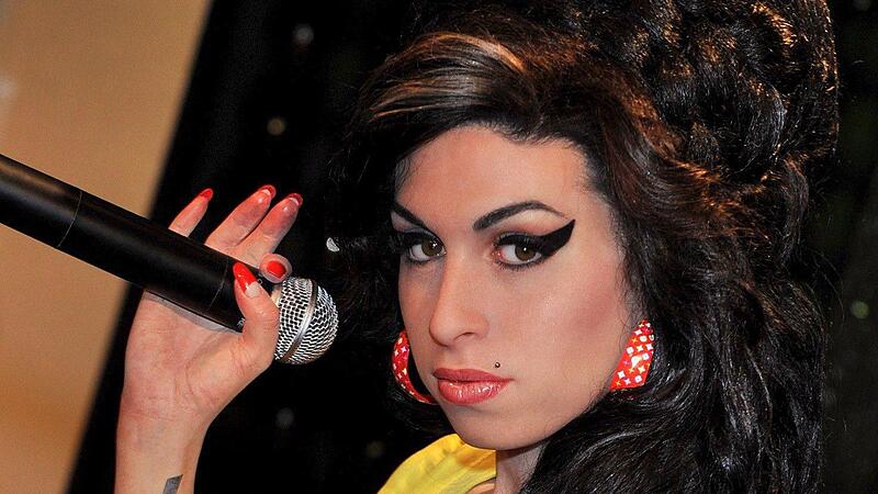 Book of notes by Amy Winehouse