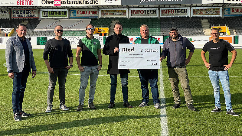 Verein "Ried ein Leben lang" spendete 20.000 Euro an SVR