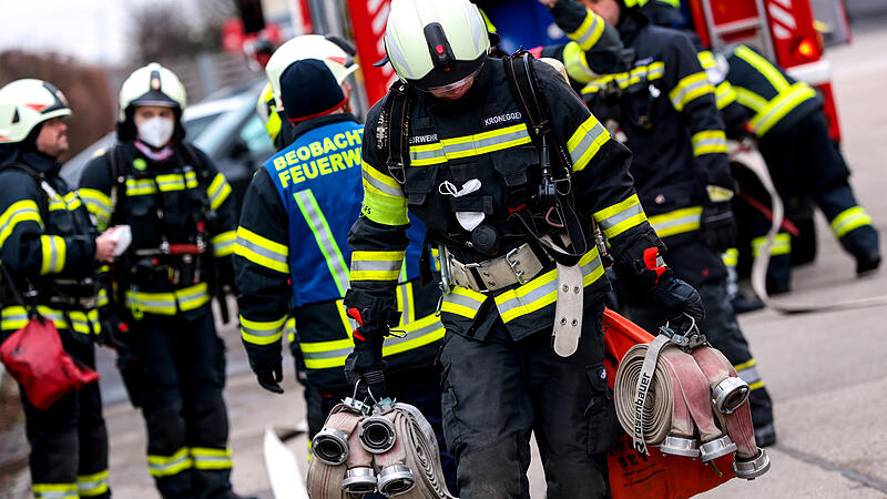 60 Feuerwehrleute trainieren für den Ernstfall: "Kommunikation ist alles"