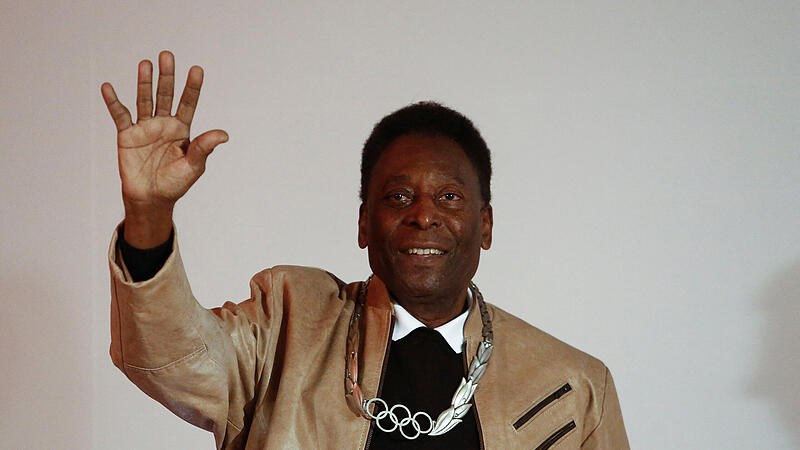 “So that he gets well again soon” – Brazil team boss sent message to Pele