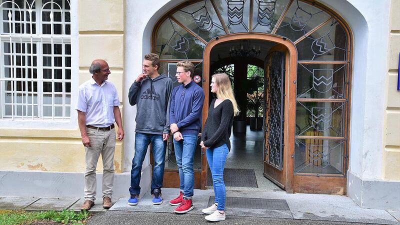 Schüler aus aller Welt lernen im Schloss Bogenhofen