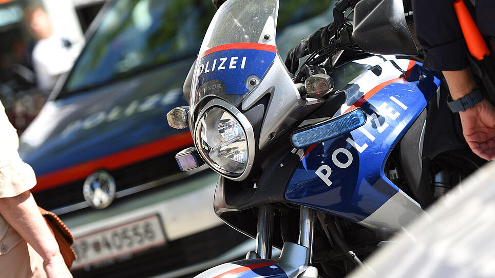 Polizei Polizeiauto Blaulicht Einsatz