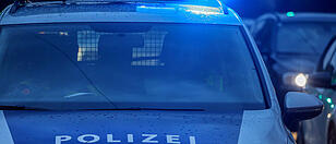 Unfall in Pinsdorf: Lenker versteckte sich im Keller