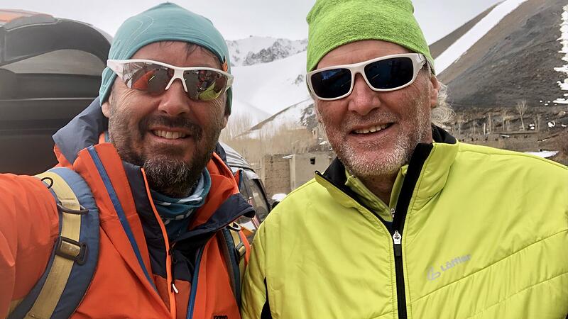 Kabul statt Kitzbühel: Zwei Abenteurer bestritten Skirennen in Afghanistan