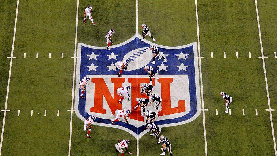 AMERICAN FOOTBALL - NFL, Giants vs Patriots