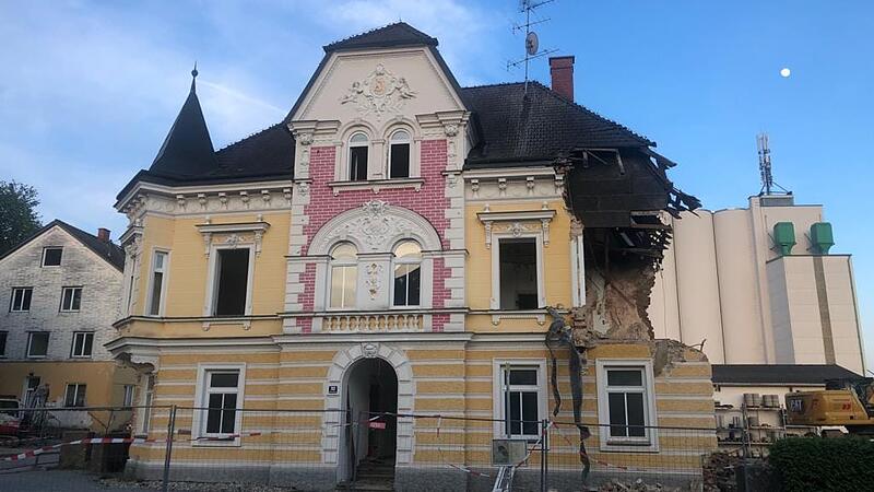 Abriss der alten "Hüfner-Villa" löst in Grieskirchen Empörung aus