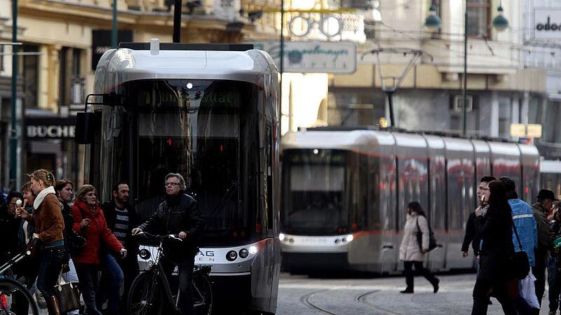 Allerheiligen: Bim und Busse der Linz Linien fahren öfter