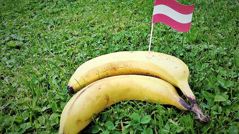 Bananen und Österreichs Flagge: Wie passt das zusammen?