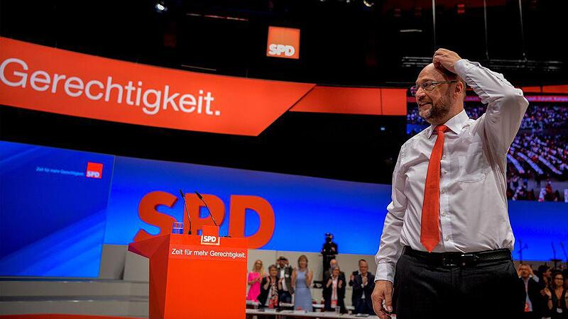 "Darf keine Selbstzweifel geben": Schulz und Schröder blasen zur Aufholjagd