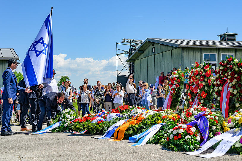 77 Jahre Befreiung: Gedenkfeier in Mauthausen