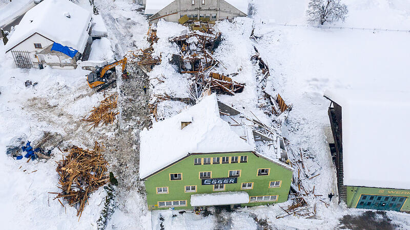 Massiver Schneefall: Kettenpflicht und Straßensperren in Kärnten und Osttirol