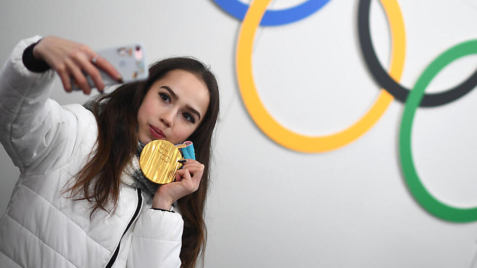Ob Alina Sagitowa wieder unter russischer Flagge feiern darf?