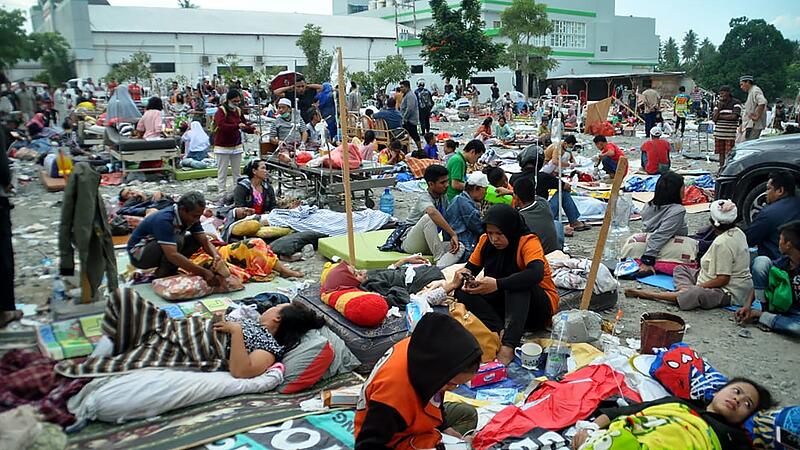 Tsunami traf indonesische Küstenstadt: Hunderte Tote