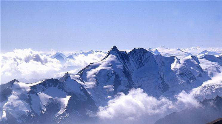 Osttiroler Berggipfel stehen um 121.000 Euro zum Verkauf
