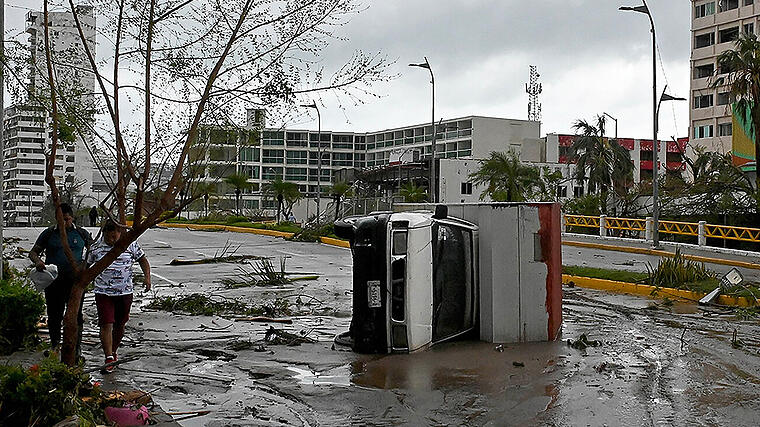 Hurrikan Otis zog Spur der Verwüstung durch Mexiko
