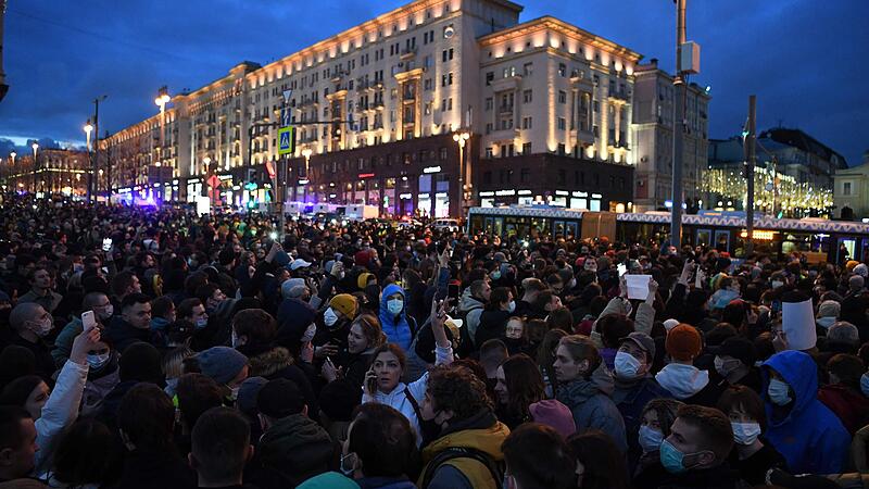 Tausende Festnahmen bei Nawalny-Protesten
