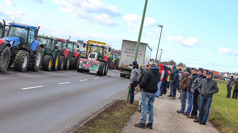 "Land schafft Verbindung" demonstrierte in Marchtrenk