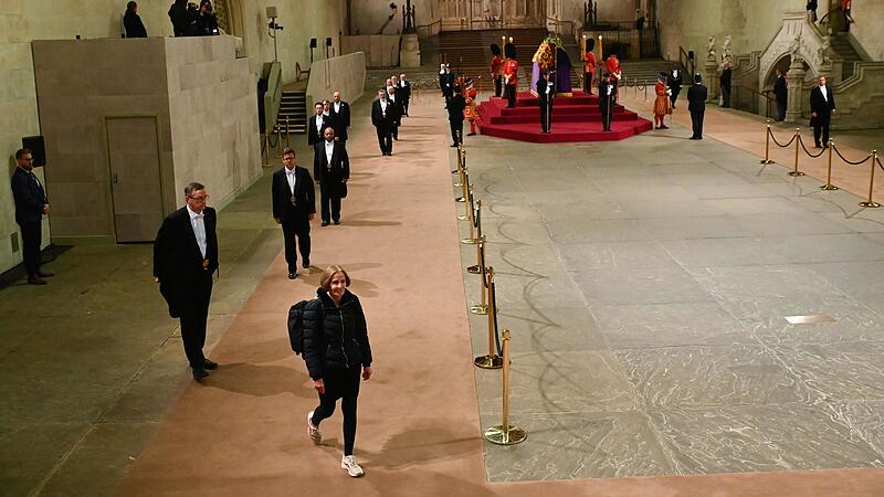 Queen-Abschied: Die Westminster Hall ist leer