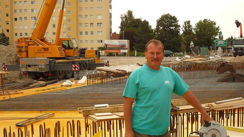 Beim Bau der neuen Trattnach-Brücke: Rekordsommer