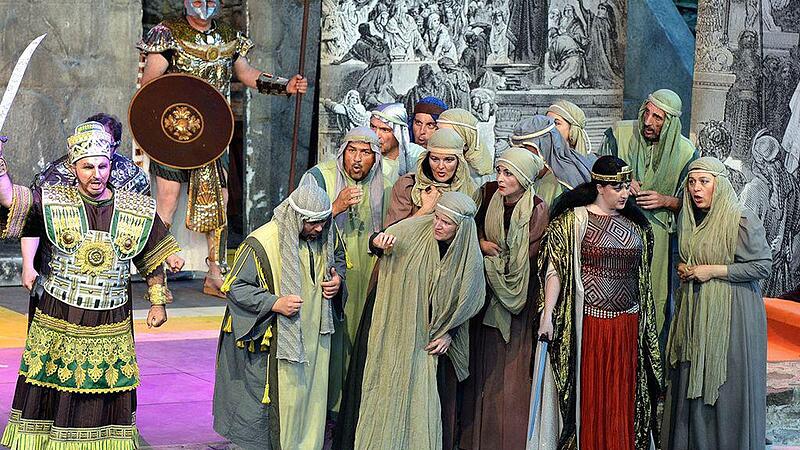 Nabucco im Wasserschloss