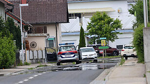 AUT, Unterwegs in Oberösterreich, Überfall auf Trafik in Altheim