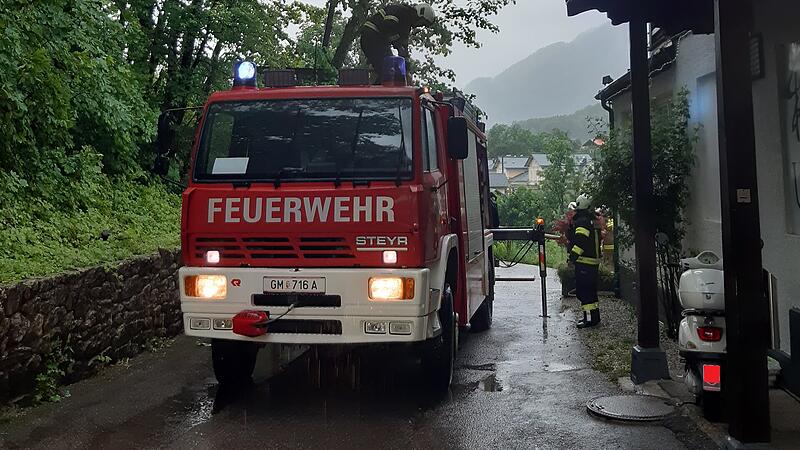 Unwettereinsätze hielten Feuerwehr in Ischl auf Trab