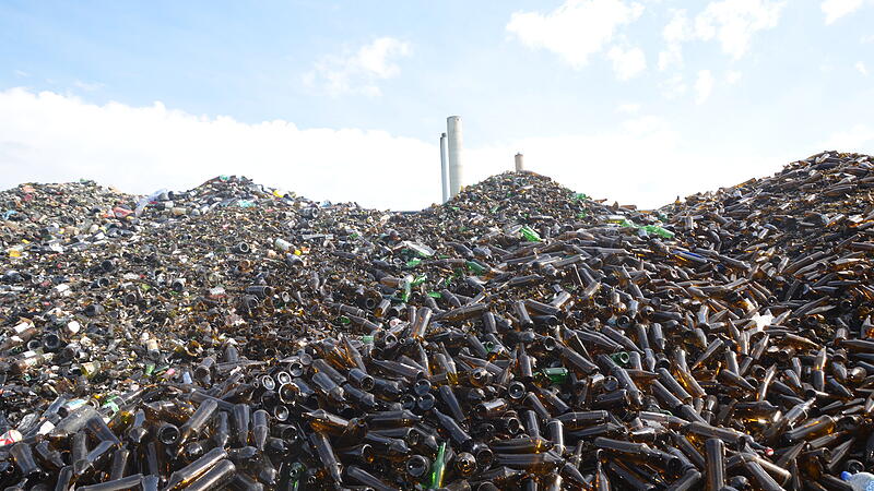 Anrainer klagen über üblen Geruch aus Altglas-Recycling