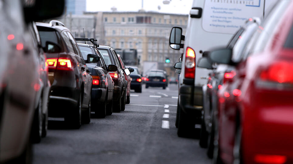 Dicke Luft in Linz: Kommt nun ein Fahrverbot für alte Diesel-Autos?