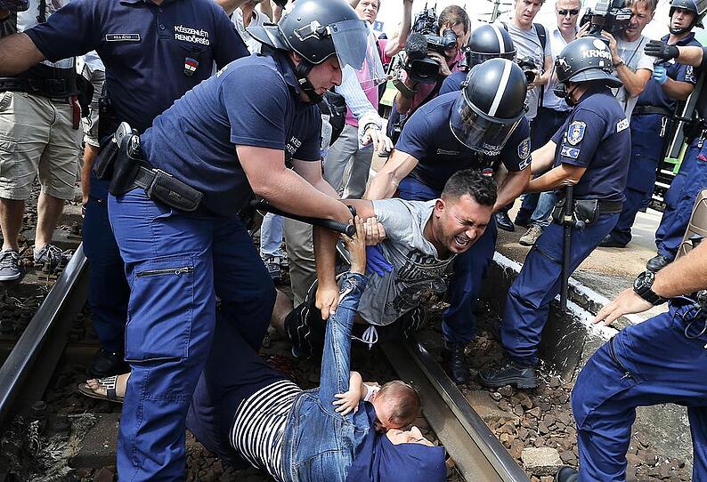 Flüchtlinge in Ungarn gestrandet