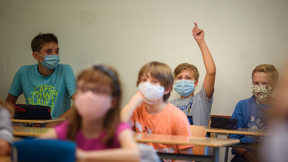 Faßmann will Schulstart ohne Masken: Stufenplan bei steigenden Infektionen