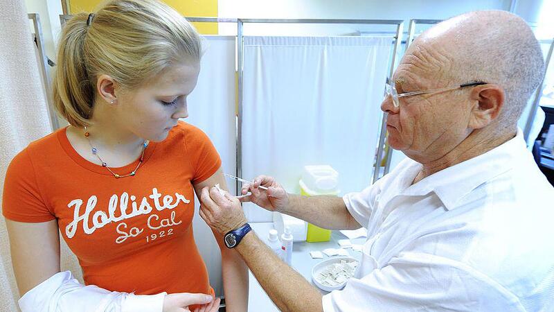 Öffentliche Schule in Gmunden  will Schüler-Impfungen stoppen