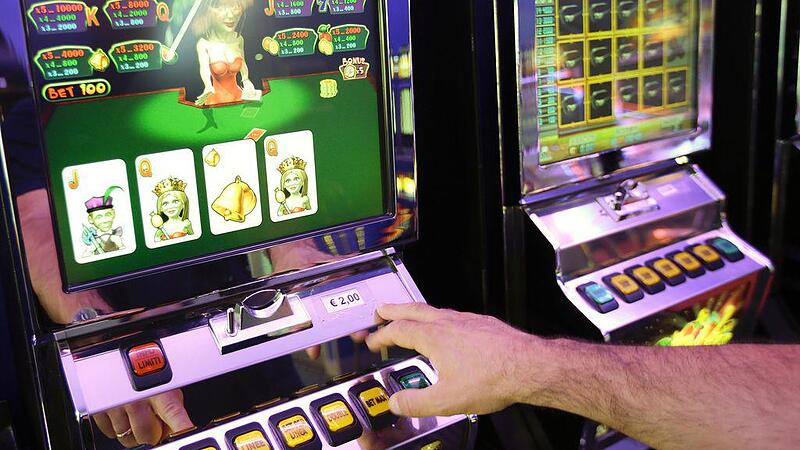 Illegales Glücksspiel: Behörden haben erste Betriebsschließungen angeordnet