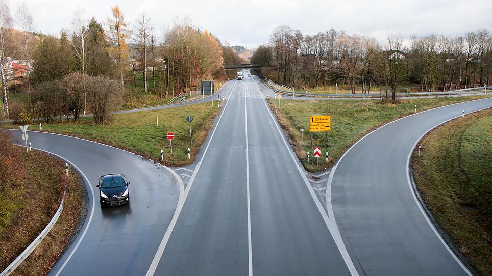 Bayerische Autobahn A94 rückt immer näher zum Bezirk Braunau heran