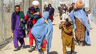 TOPSHOT-PAKISTAN-AFGHANISTAN-CONFLICT