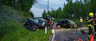 Schwerer Verkehrsunfall auf der L1423 Münzbacher Straße