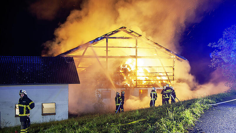 Großbrand auf Bauernhof in St. Johann am Walde