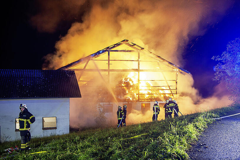 Großbrand auf Bauernhof in St. Johann am Walde