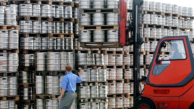 Lockdown erzeugt Bier-See: Tausende Liter Fassbier vor der Vernichtung
