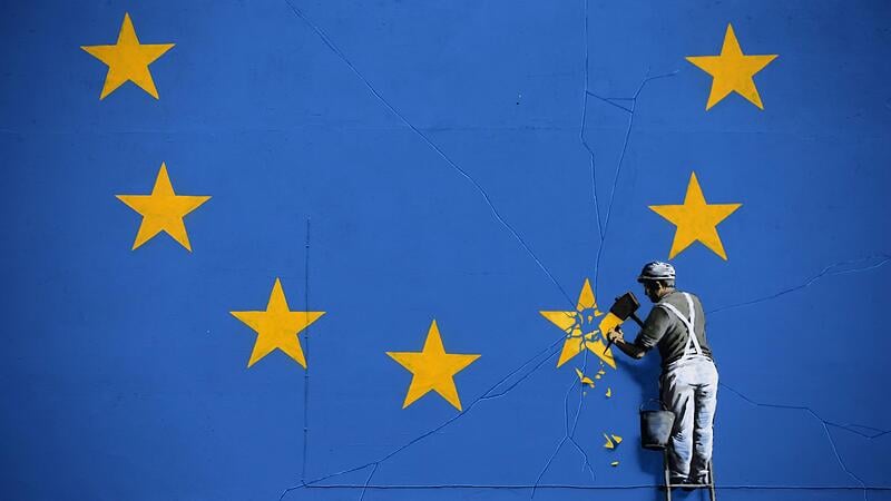 BRITAIN-EU-POLITICS-ART-BREXIT-BANKSY