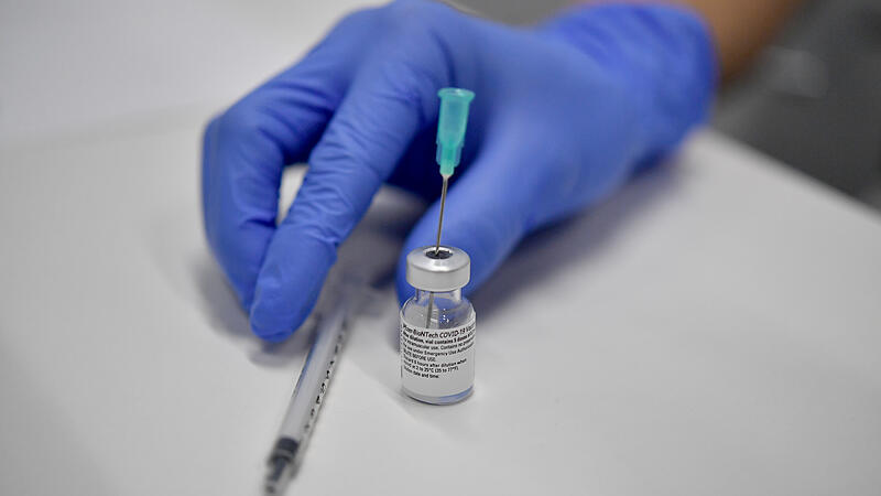 Impfen: Es braucht doppeltes Tempo, um Ziel zu erreichen