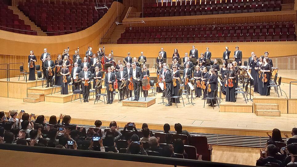 Seoul: Jubel für Bruckner Orchester