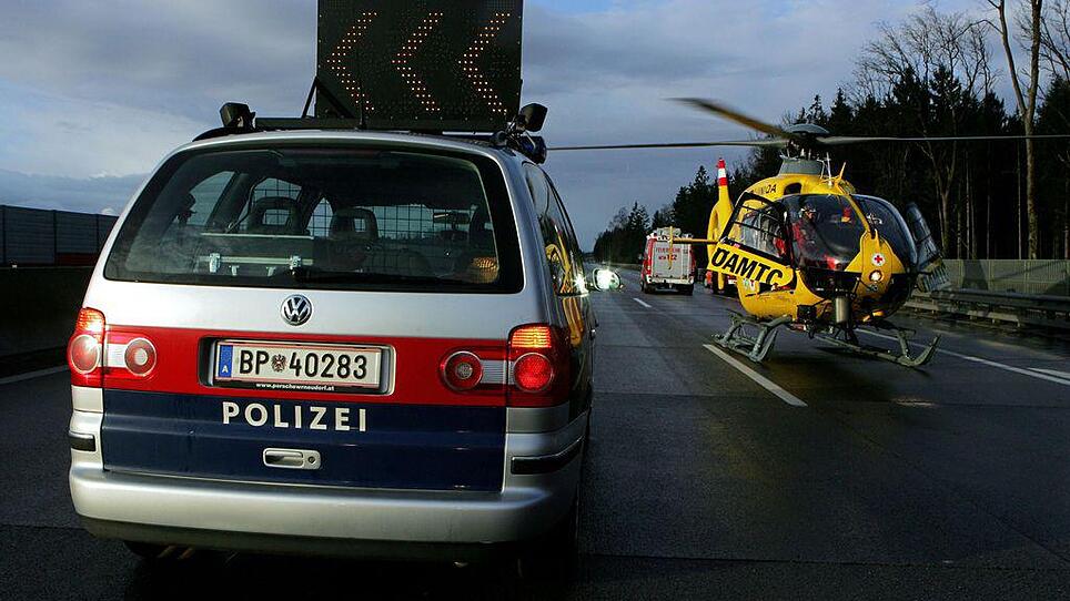 Im ersten Halbjahr starben heuer 146 Menschen auf Österreichs Straßen.
