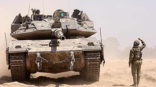 Israelischer Panzer nahe der Grenze zum Gaza-Streifen
