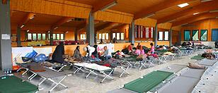 Keine Flüchtlinge mehr in Mühlheim Stocksporthalle ab Samstag wieder leer