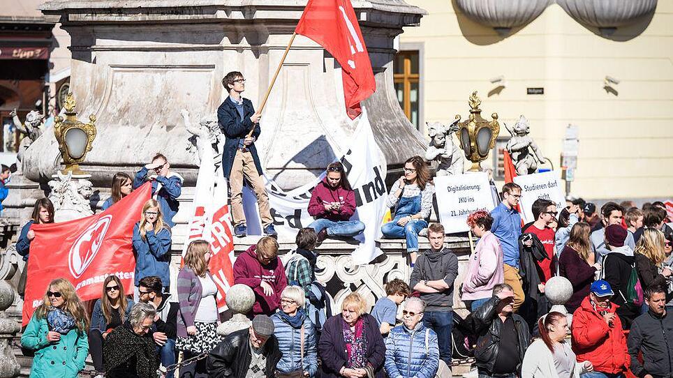 Rote Mai-Feiern im Schatten der Wiener Parteikrise
