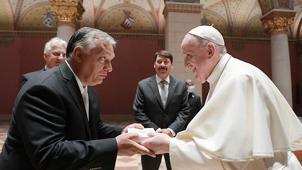 HUNGARY-VATICAN-RELIGION-POPE-VISIT