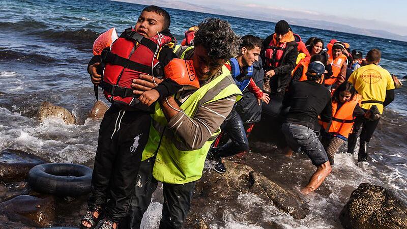 UN rechnet mit 700.000 Flüchtlingen, die heuer über das Mittelmeer kommen