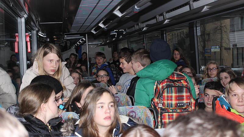 Dachsberg-Initiative Überfüllte Schulbusse