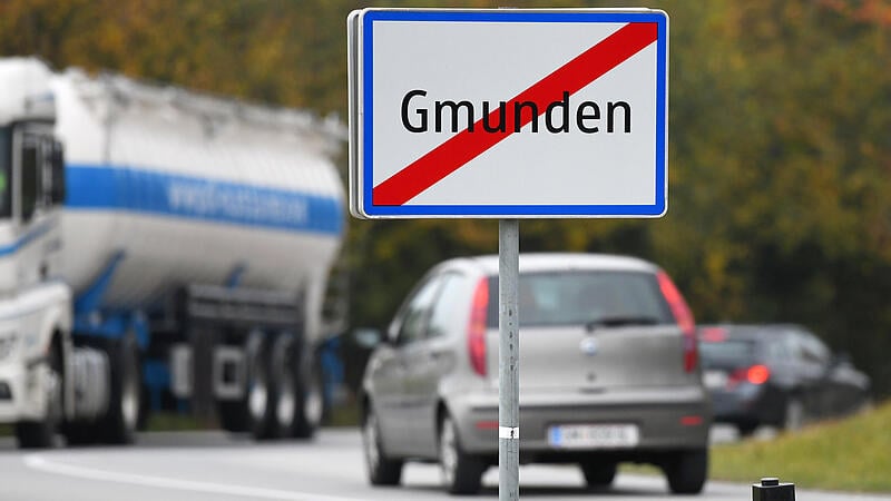 Ortstafel von Gmunden - für den Bezirk Gmunden drohen aufgrund