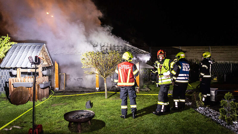 Gartenhütte in Pasching in Brand geraten